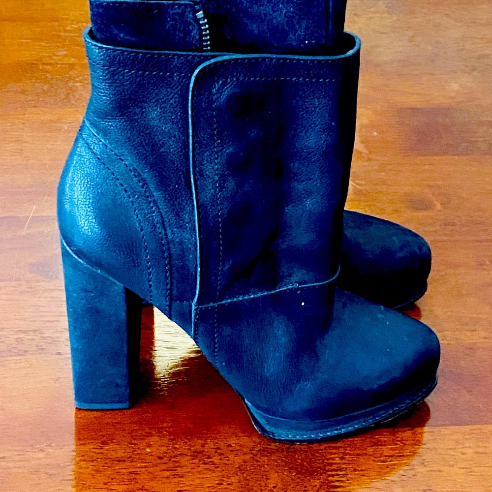 Vera Wang Black Marilyn Platform Booties Leather Chunky Rock Punk Size 6M